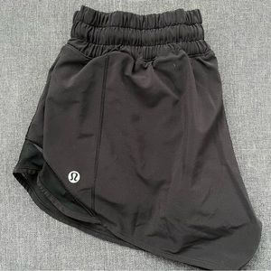 lulu lemon shorts!!